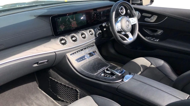 Mercedes-Benz E-Class Listing Image
