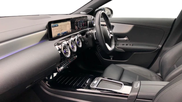 Mercedes-Benz CLA Listing Image