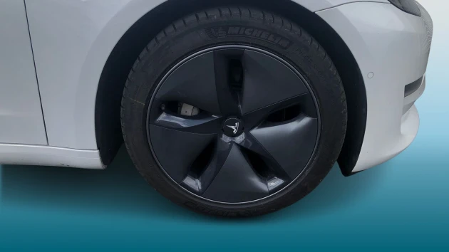 Tesla Model 3 Listing Image