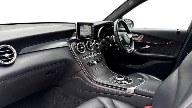Mercedes-Benz GLC Listing Image