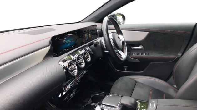 Mercedes-Benz CLA Listing Image