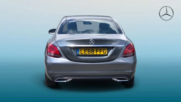 Mercedes-Benz C-Class Saloon Listing Image