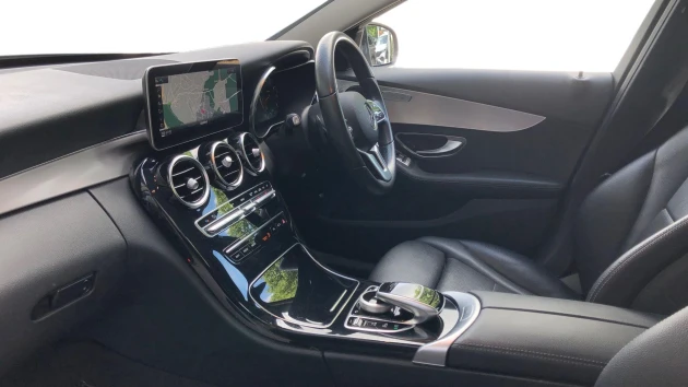 Mercedes-Benz C-Class Saloon Listing Image