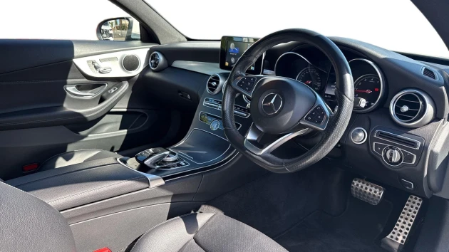 Mercedes-Benz C-Class Listing Image