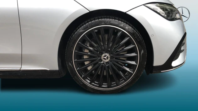 Mercedes-Benz EQE Listing Image