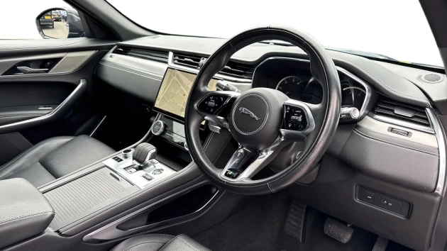 Jaguar F-PACE Listing Image