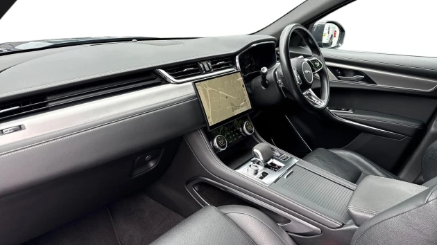 Jaguar F-PACE Listing Image