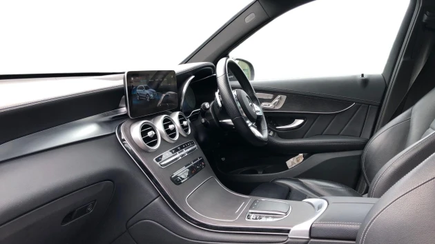 Mercedes-Benz GLC Listing Image