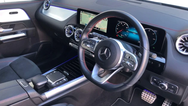Mercedes-Benz EQA Listing Image