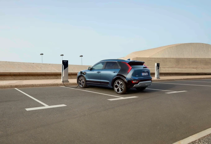 EV specialist technicians
