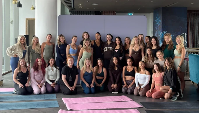 How to join a Move with Mercedes-Benz event