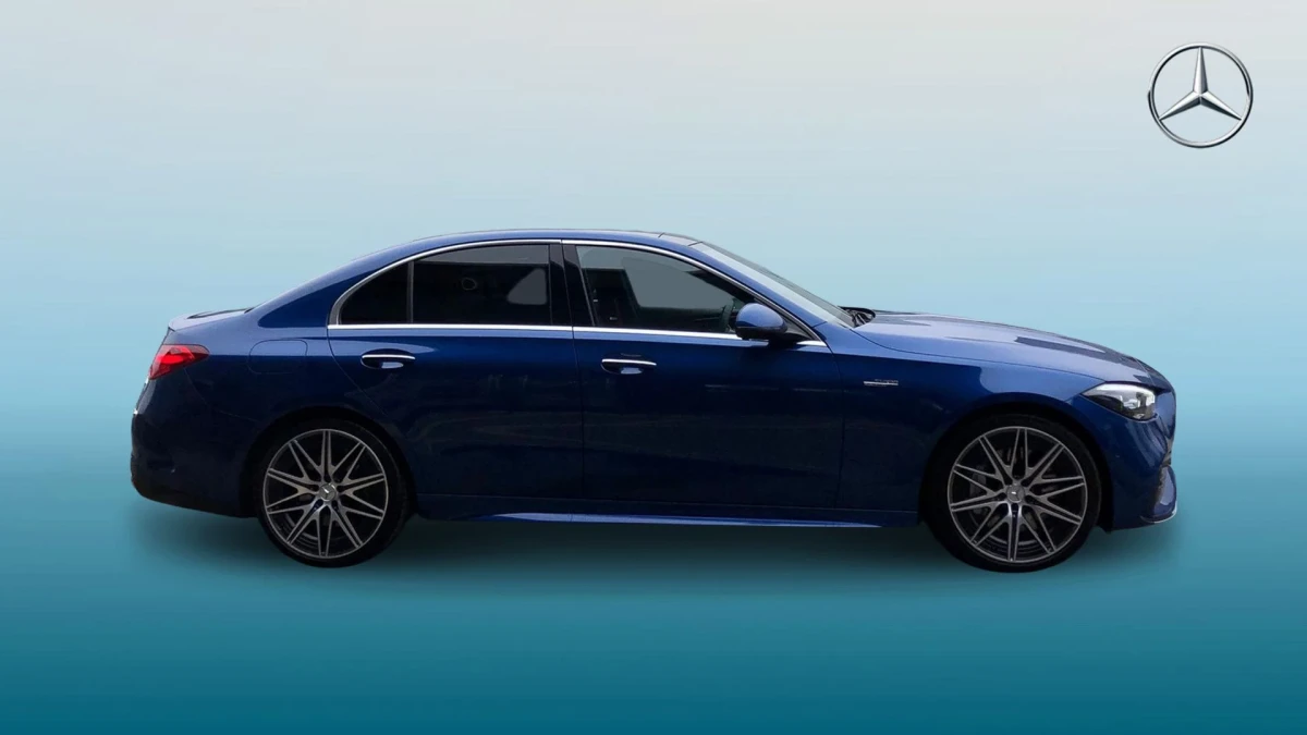 Mercedes-Benz C-Class Image 4