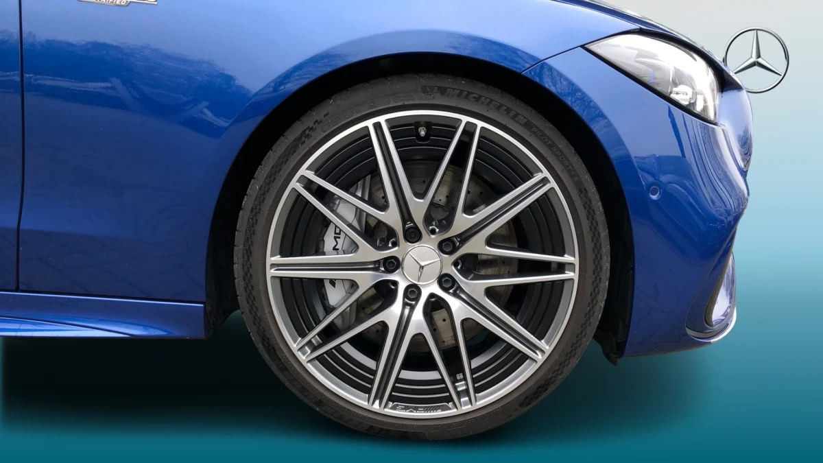 Mercedes-Benz C-Class Image 5