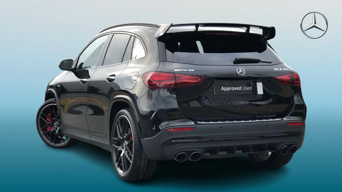 Mercedes-Benz GLA Image 2