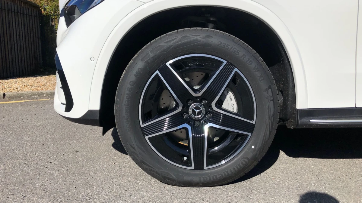 Mercedes-Benz GLC Image 5