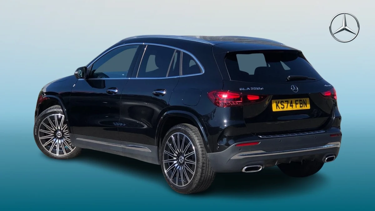 Mercedes-Benz GLA Image 2