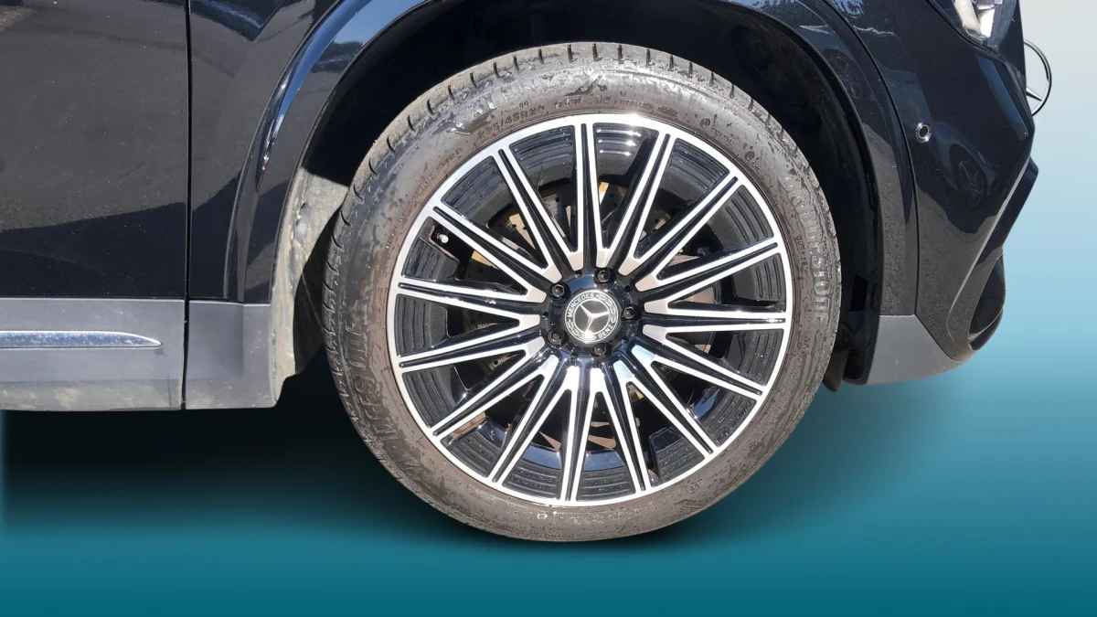 Mercedes-Benz GLA Image 5