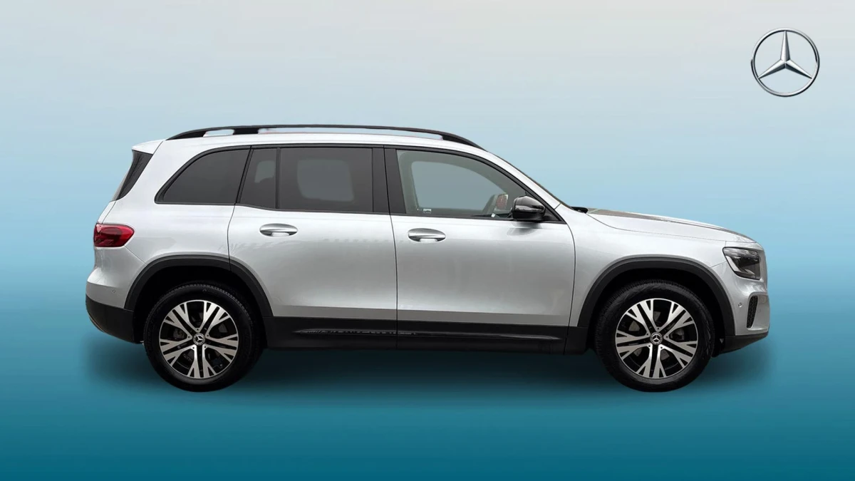 Mercedes-Benz GLB Image 4