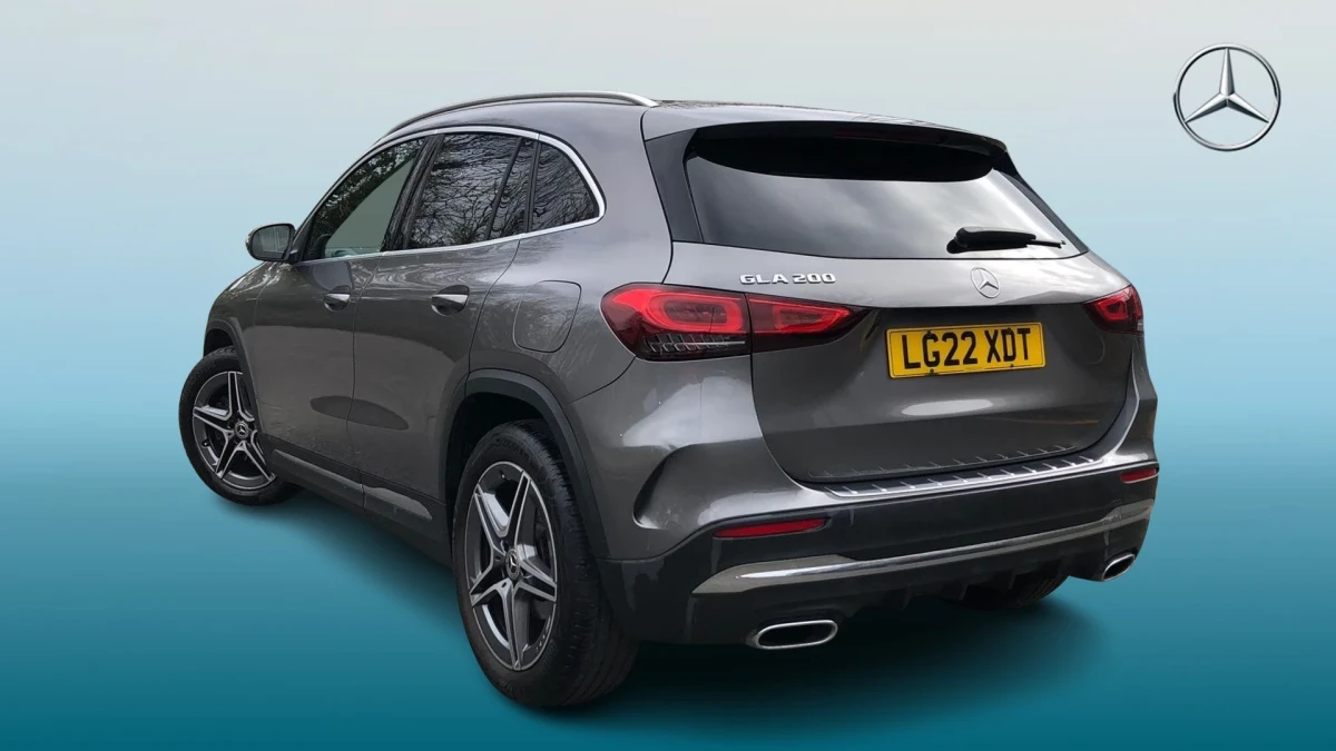 Mercedes-Benz GLA Image 2