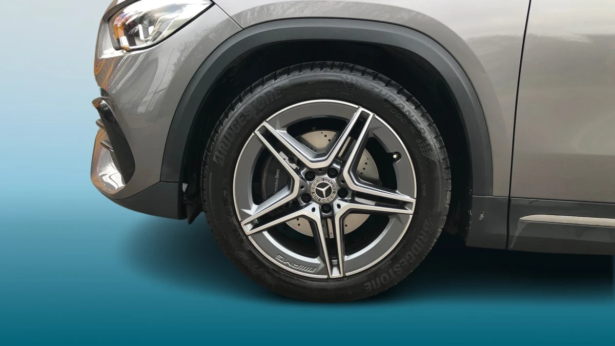 Mercedes-Benz GLA Image 5