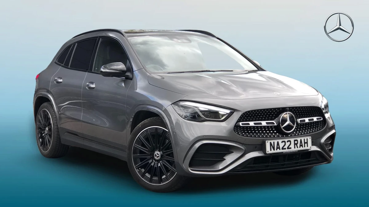 Mercedes-Benz GLA Image 1