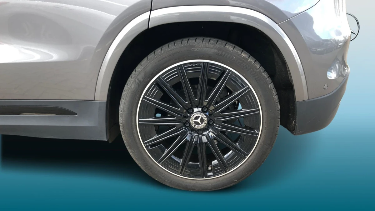 Mercedes-Benz GLA Image 5