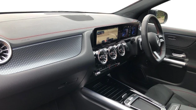 Mercedes-Benz EQA Listing Image