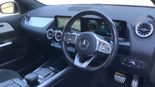 Mercedes-Benz EQA Listing Image