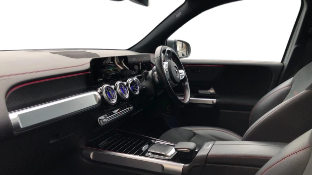 Mercedes-Benz EQB Listing Image