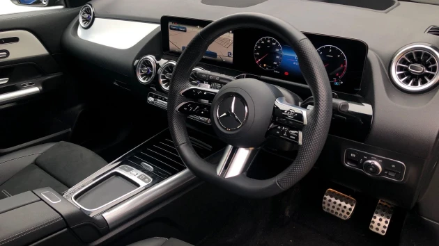 Mercedes-Benz GLA Listing Image