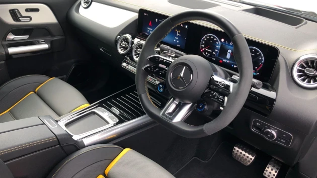 Mercedes-Benz GLA Listing Image