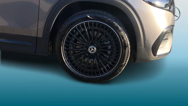 Mercedes-Benz EQB Listing Image