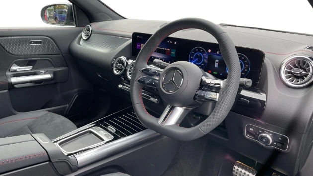Mercedes-Benz EQA Listing Image