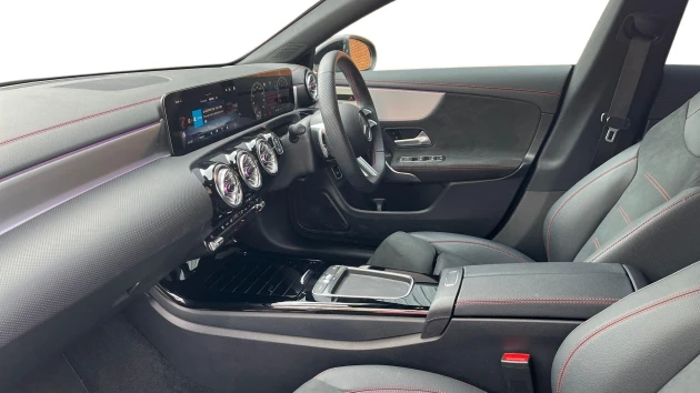 Mercedes-Benz CLA Listing Image