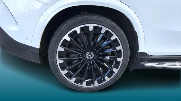 Mercedes-Benz EQE Listing Image