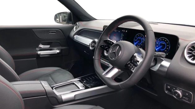 Mercedes-Benz EQB Listing Image