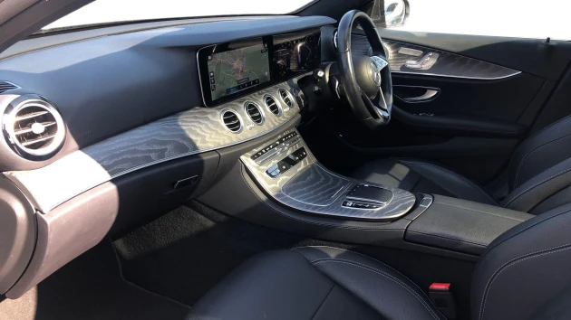 Mercedes-Benz E-Class Listing Image