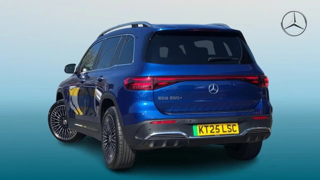 Mercedes-Benz EQB Listing Image