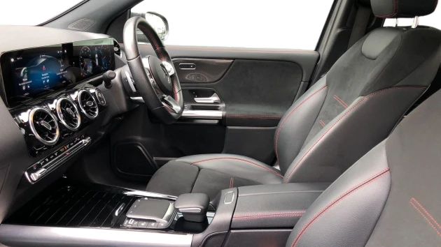 Mercedes-Benz GLA Listing Image