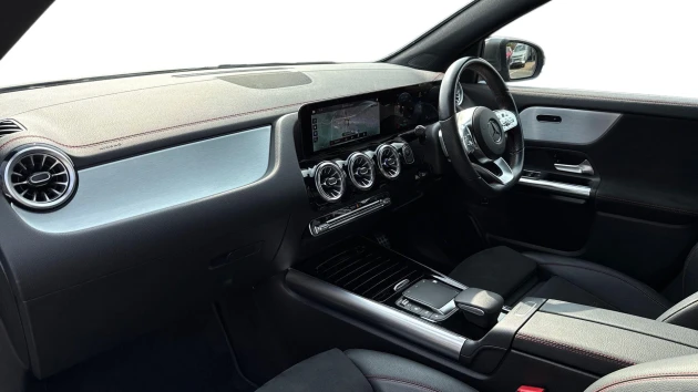 Mercedes-Benz EQA Listing Image