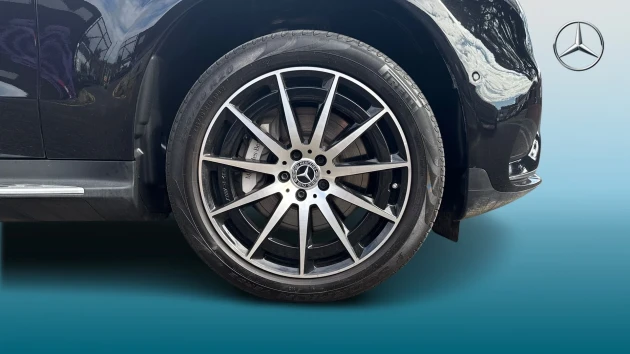 Mercedes-Benz EQC Listing Image