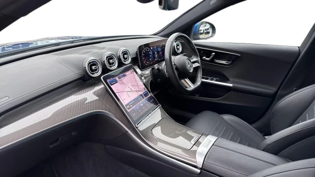 Mercedes-Benz C-Class Listing Image