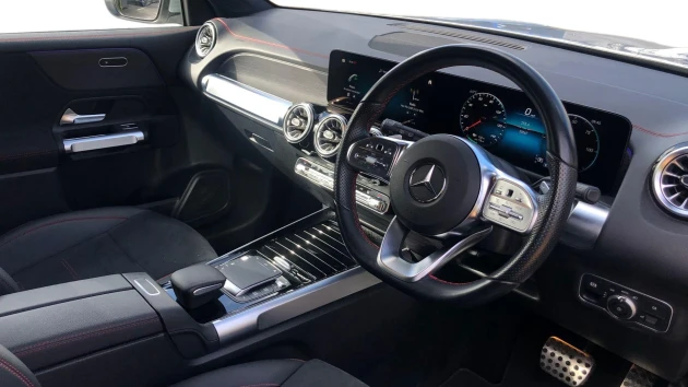 Mercedes-Benz EQB Listing Image