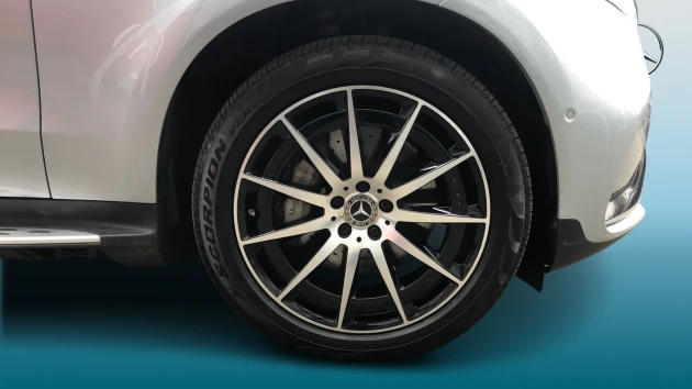 Mercedes-Benz EQC Listing Image