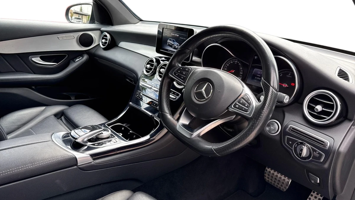 Mercedes-Benz GLC Image 3