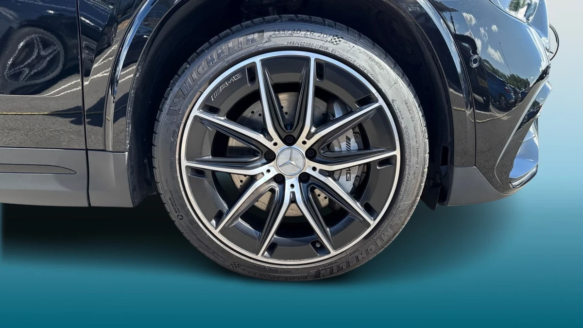 Mercedes-Benz GLA Image 5