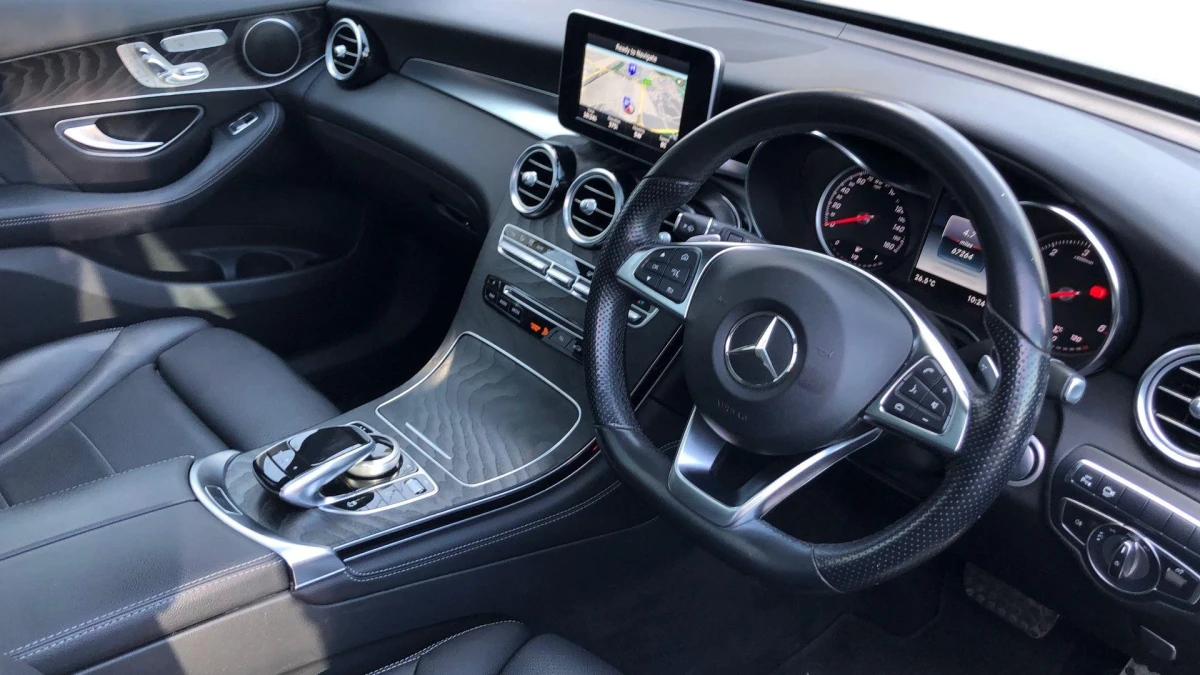 Mercedes-Benz GLC Image 3