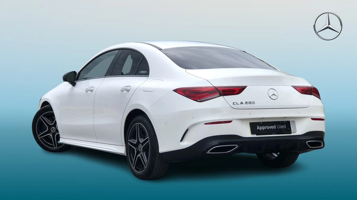 Mercedes-Benz CLA Image 2