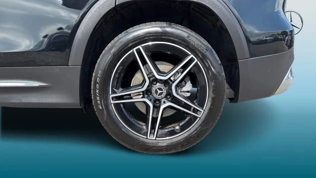 Mercedes-Benz GLB Listing Image
