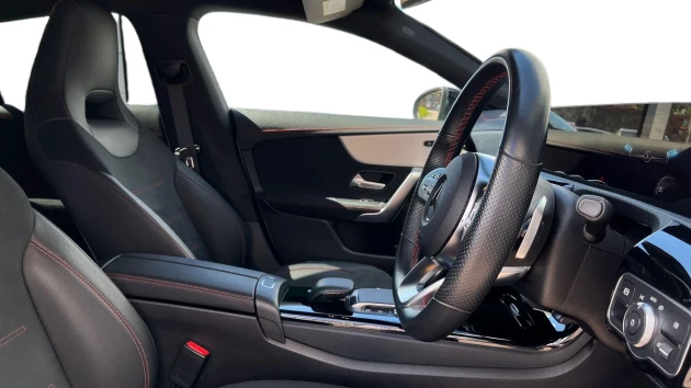 Mercedes-Benz CLA Listing Image